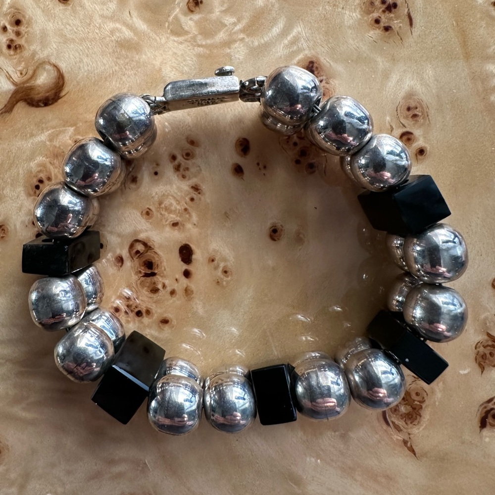 Vintage Taxco Mexican 925 Silver Beaded and Onyx Bracelet TC-153